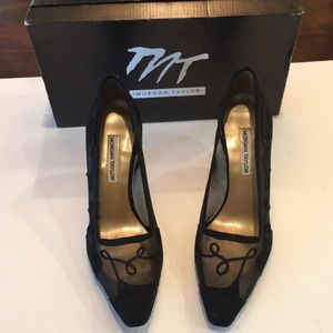 VERY ELEGANT MORGAN TAYLOR BRAND NEW SIZE 7